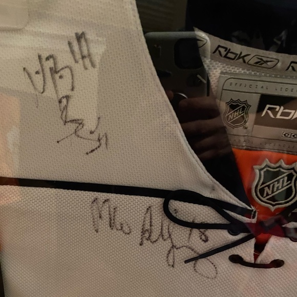 ⭐️HP⭐️NY ISLANDERS🏒2007/2008 Autographed Jersey - Picture 4 of 9